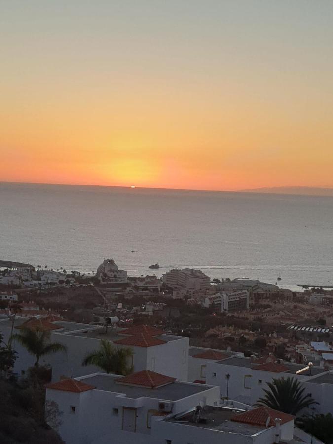 2 Bedroom Apartment With Breathtaking View Of The Sea - Sunset Costa Adeje  Luaran gambar